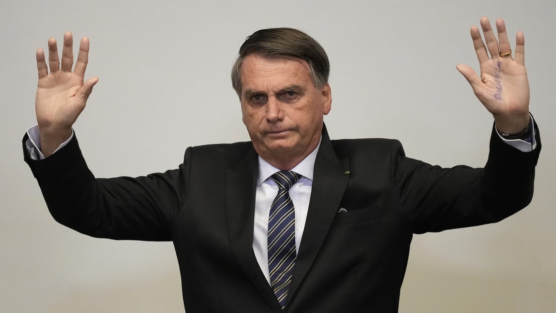 Bloquean cuentas a Bolsonaro en Sao Paulo por adeudar multas