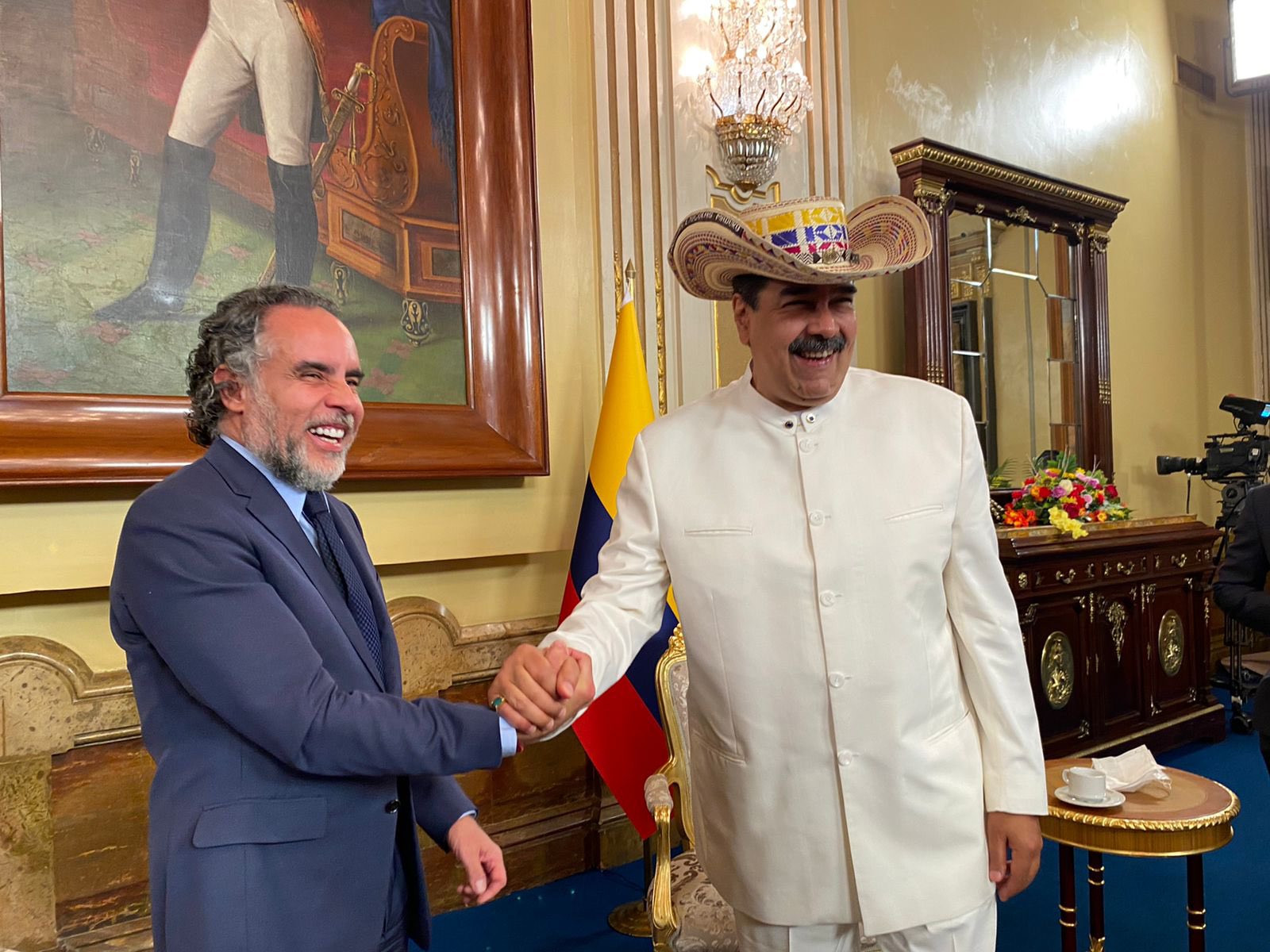 Nuevo embajador de Colombia en Venezuela tomó posesión de su cargo