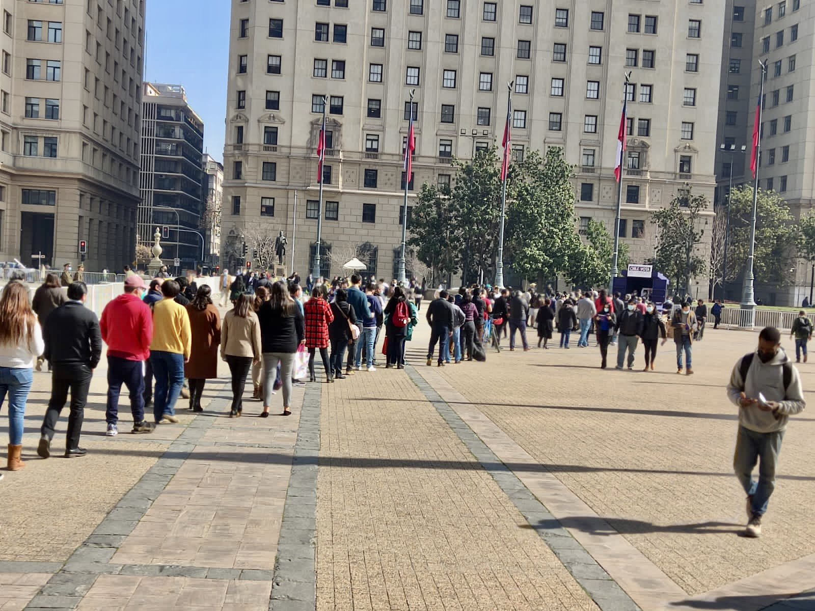 Santiago: La semana en que la Plaza de la Constitución le hizo honor a su nombre