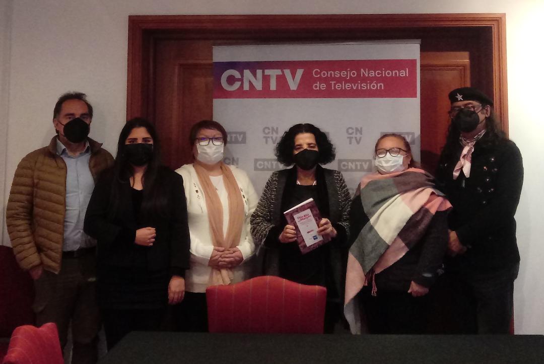Trabajadoras sexuales denunciaron permanente estigma y discriminación en TV en reunión con presidenta del CNTV