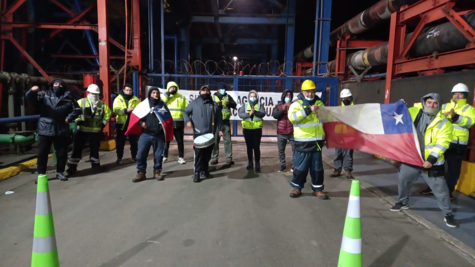 Trabajadores portuarios en huelga detuvieron faenas en Puerto Ventanas: Reclaman prácticas desleales y discriminación en proceso de negociación colectiva