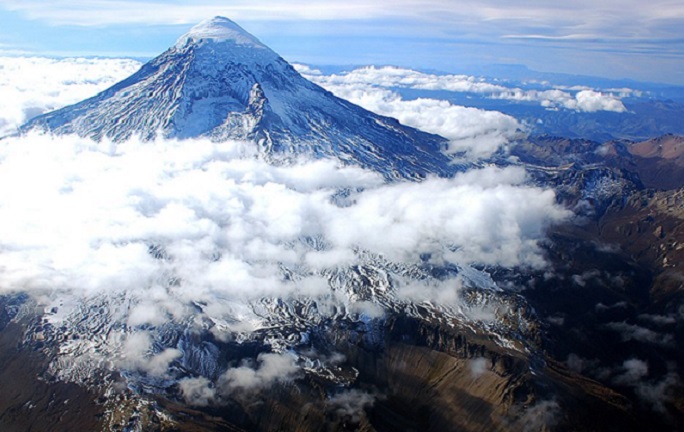 Reconocen al Volcán Lanín como “Sitio sagrado del Pueblo Mapuche”