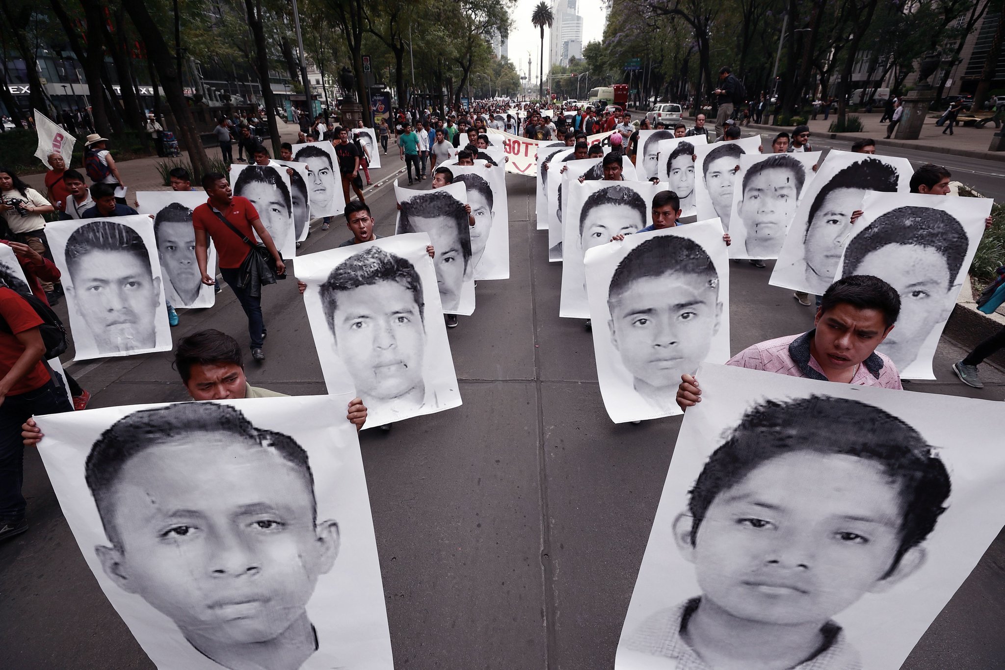 Caso Ayotzinapa, 26 personas clave han fallecido: Encinas