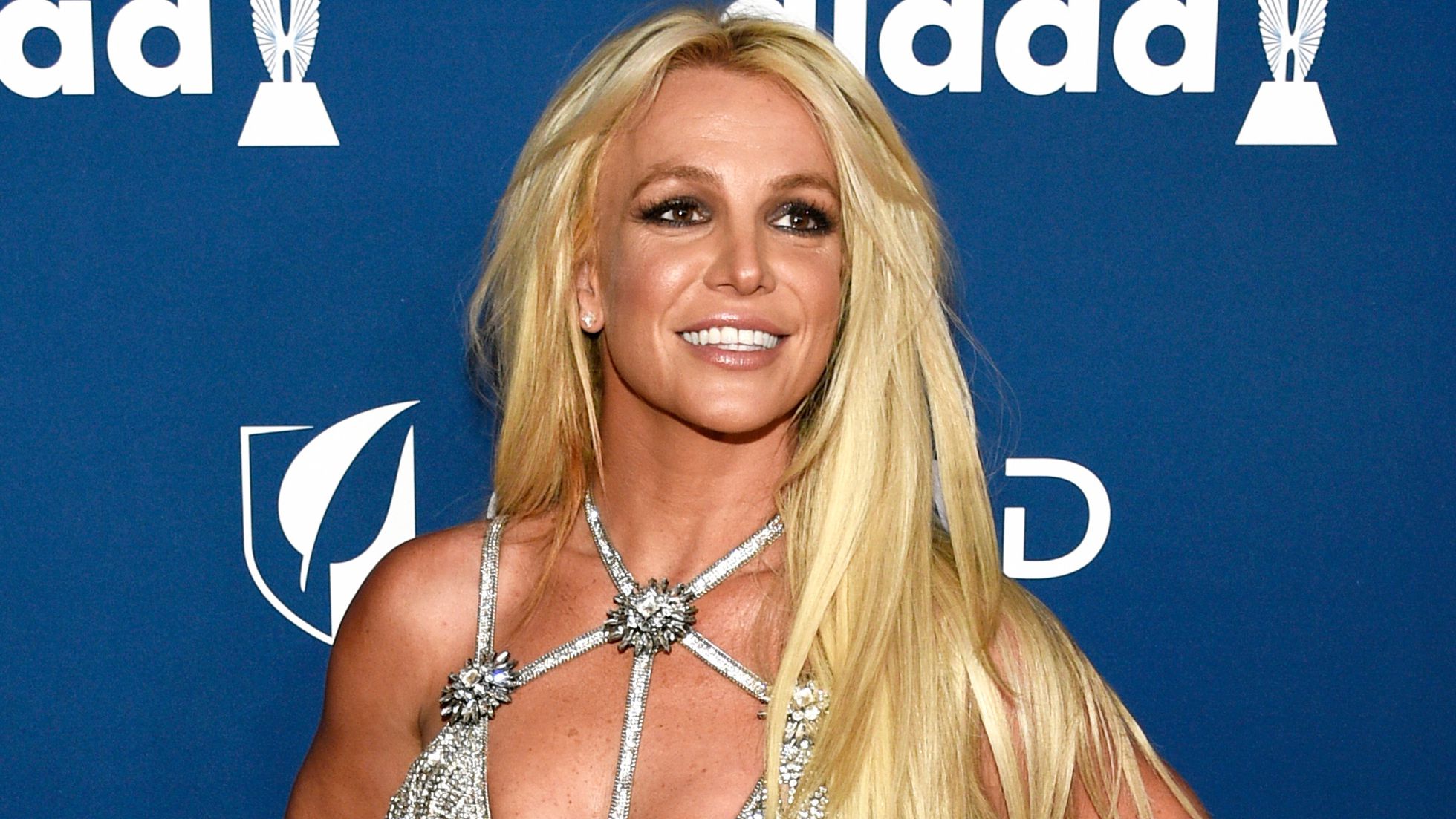 Britney Spears lanza su primer sencillo en seis años junto a Elton John