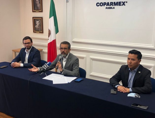 Coparmex Puebla convoca a sindicato VW a votar responsablemente