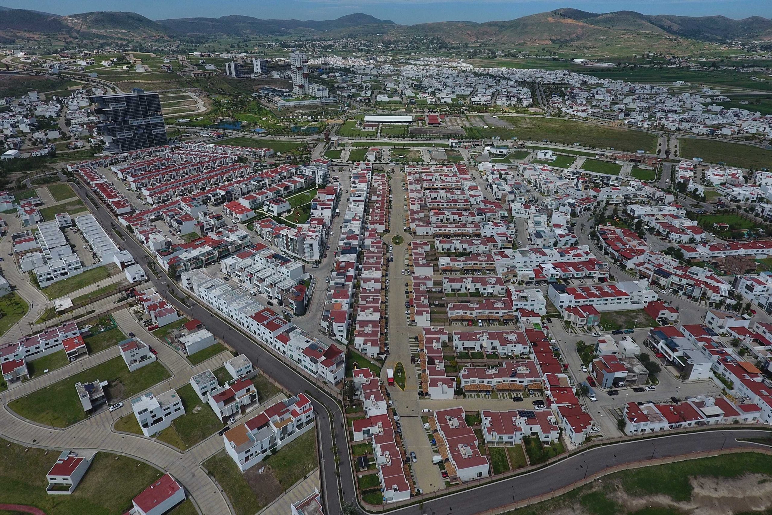 Por inflación, aumenta hasta 5% el precio de la vivienda en Puebla