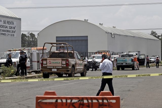 Reportan explosión de gas LP cerca de Volkswagen 