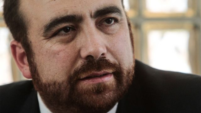 DC se querella contra el rostro del Rechazo Fuad Chahín por malos manejos administrativos