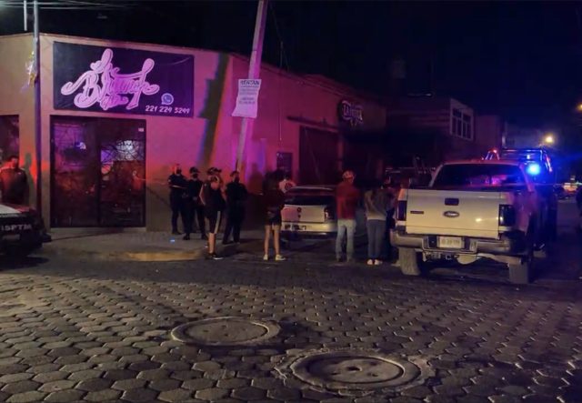 A balazos matan a dueño del bar “La Mezca” de Cholula