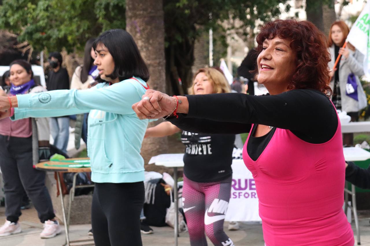Bailetón por el Apruebo convocó a cientos de mujeres y disidencias en Valparaíso