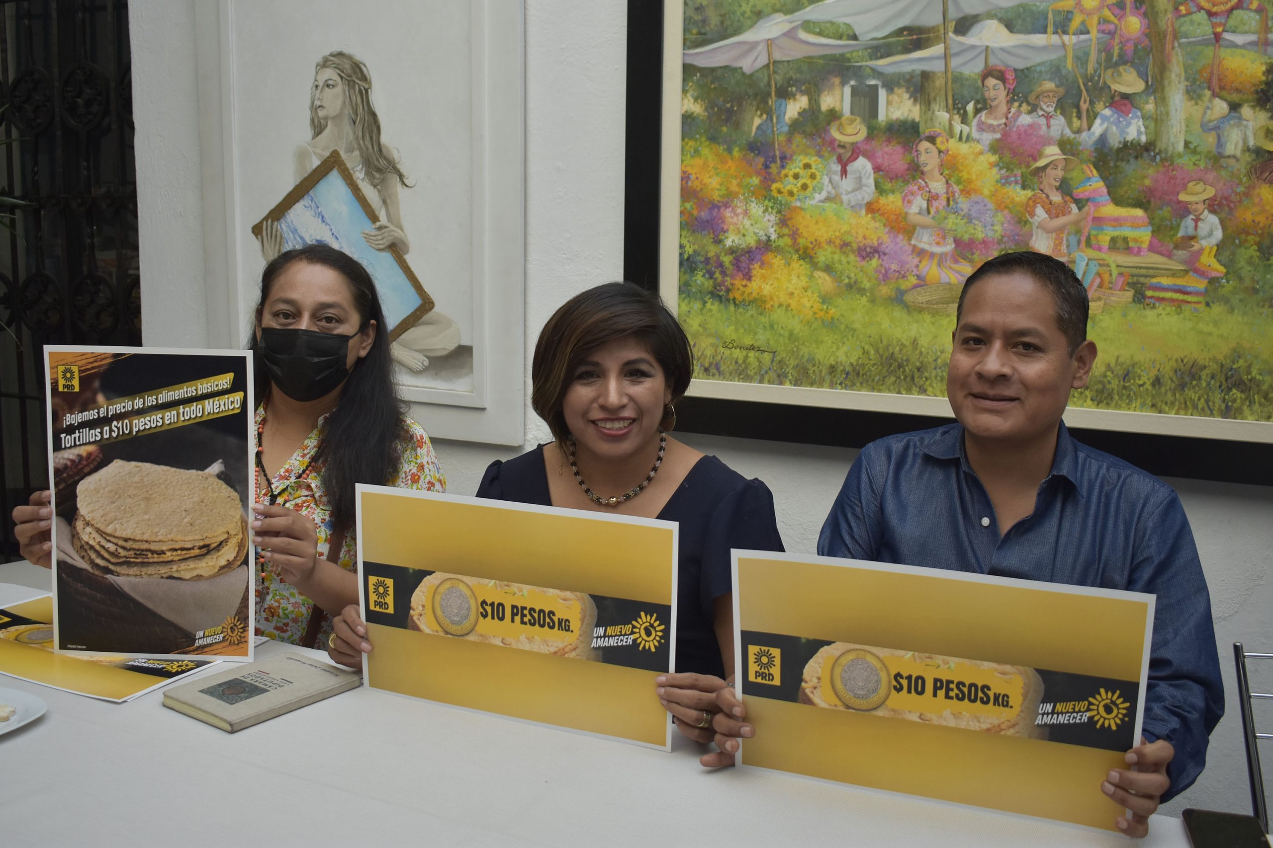 Roxana Luna urge a fortalecer el PRD en Puebla