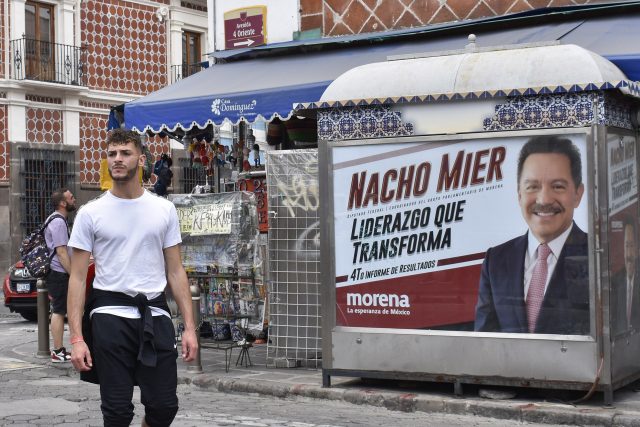 Propaganda de Mier incurrió en ilegalidad, coinciden Barbosa y Rivera