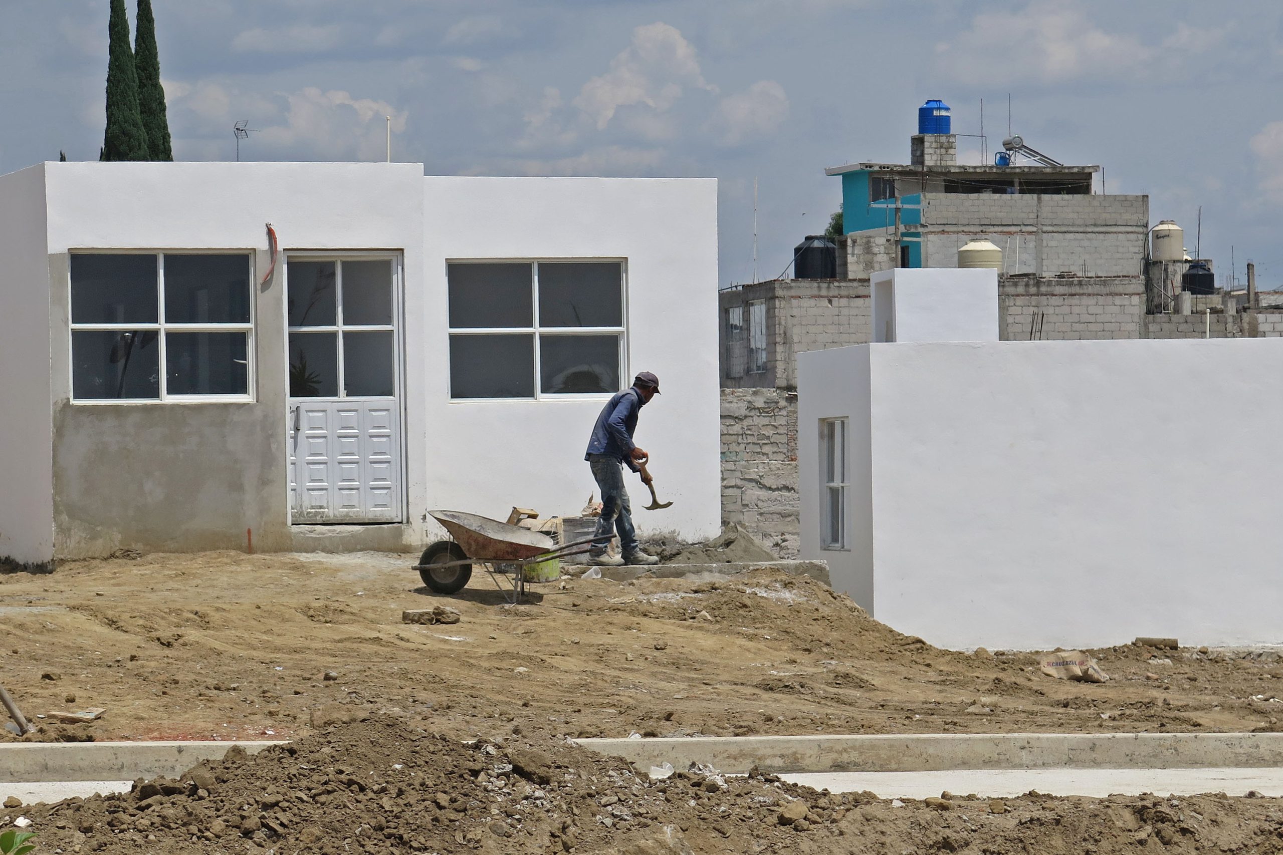 Gobierno entregará el lunes casas a damnificados de Xochimehuacan