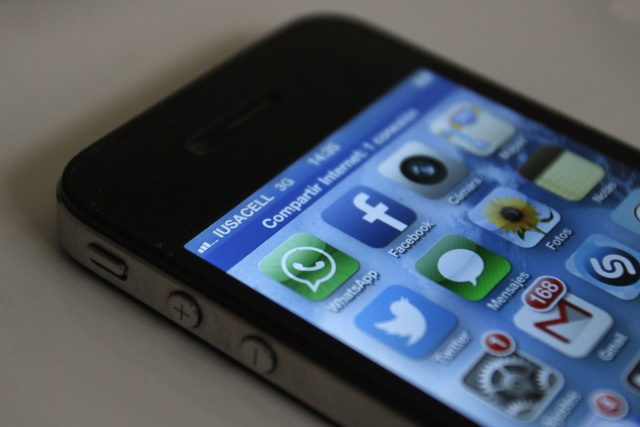 Mensajes alarmistas de WhatsApp se investigarán: Barbosa