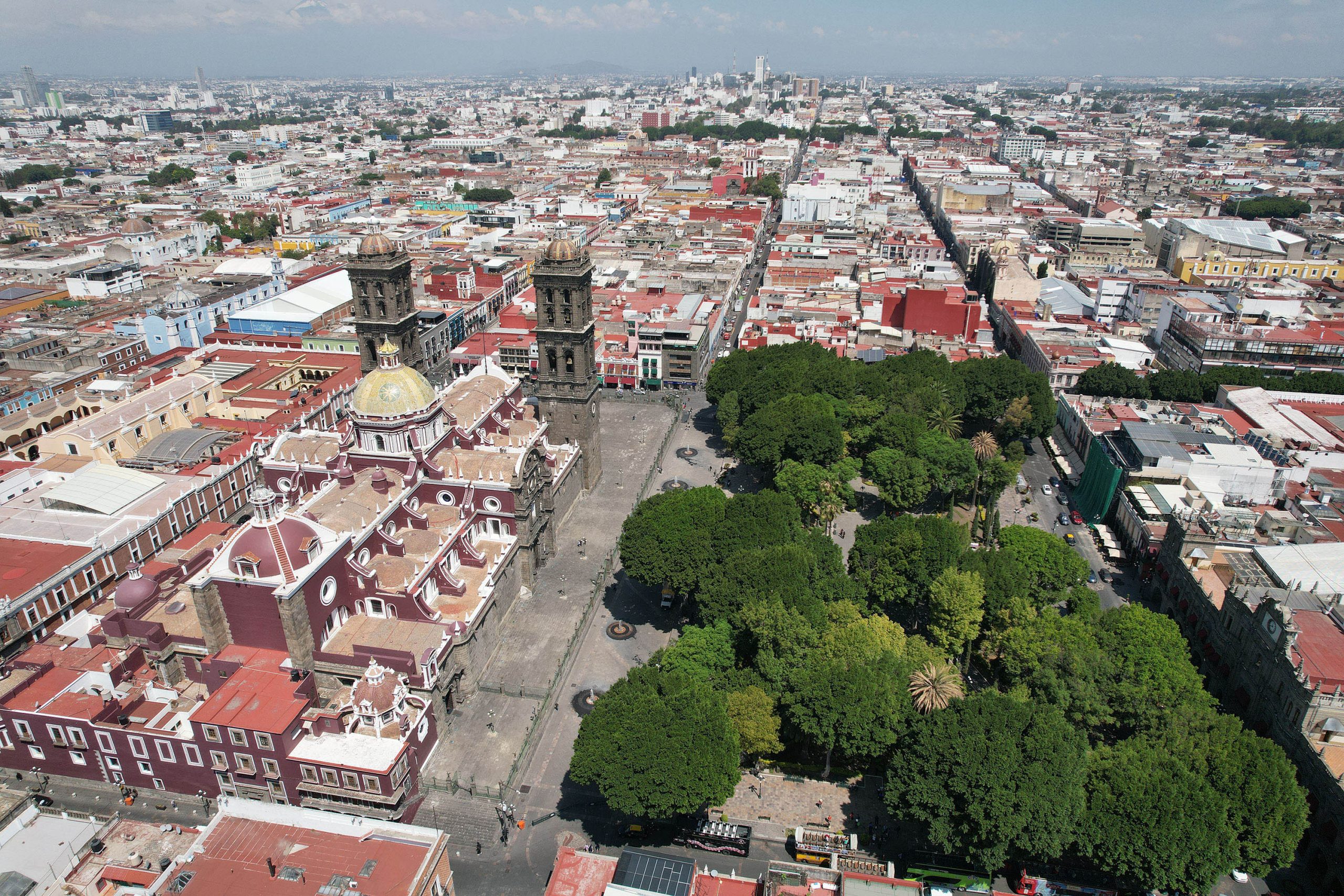 Barbosa quiere a Puebla como polo de inversión extranjera