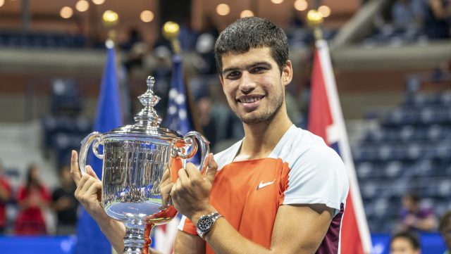 Tenista español Carlos Alcaraz gana el US Open y se convierte en el número 1 más joven de la historia