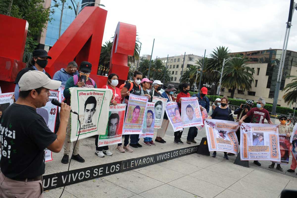 Caso Ayotzinapa: dictan auto de formal prisión contra tres militares más