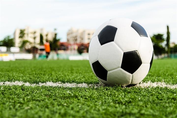 Selección de Costa Rica vence in extremis a Uzbekistán en amistoso de fútbol