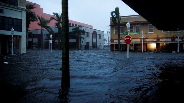 Huracán Ian dejó a casi dos millones de personas sin electricidad tras su paso por Florida