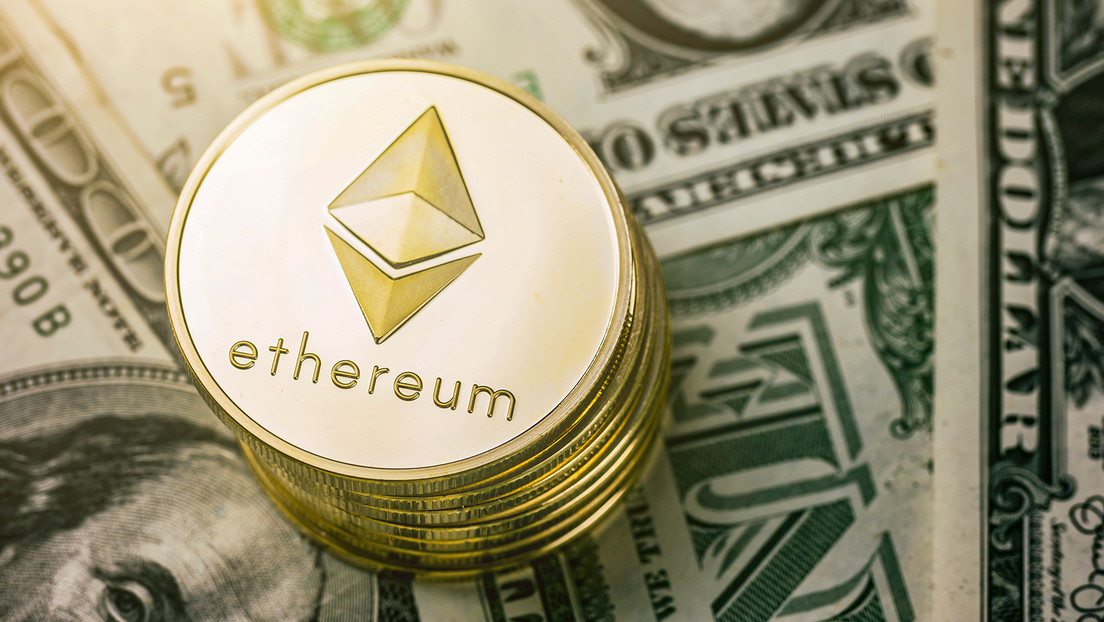 Roban casi un millón de dólares en criptomonedas «hackeando» dirección personalizada de Ethereum