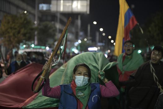 Reportan enfrentamientos en Las Cruces luego de la llegada a Bogotá de 200 indígenas