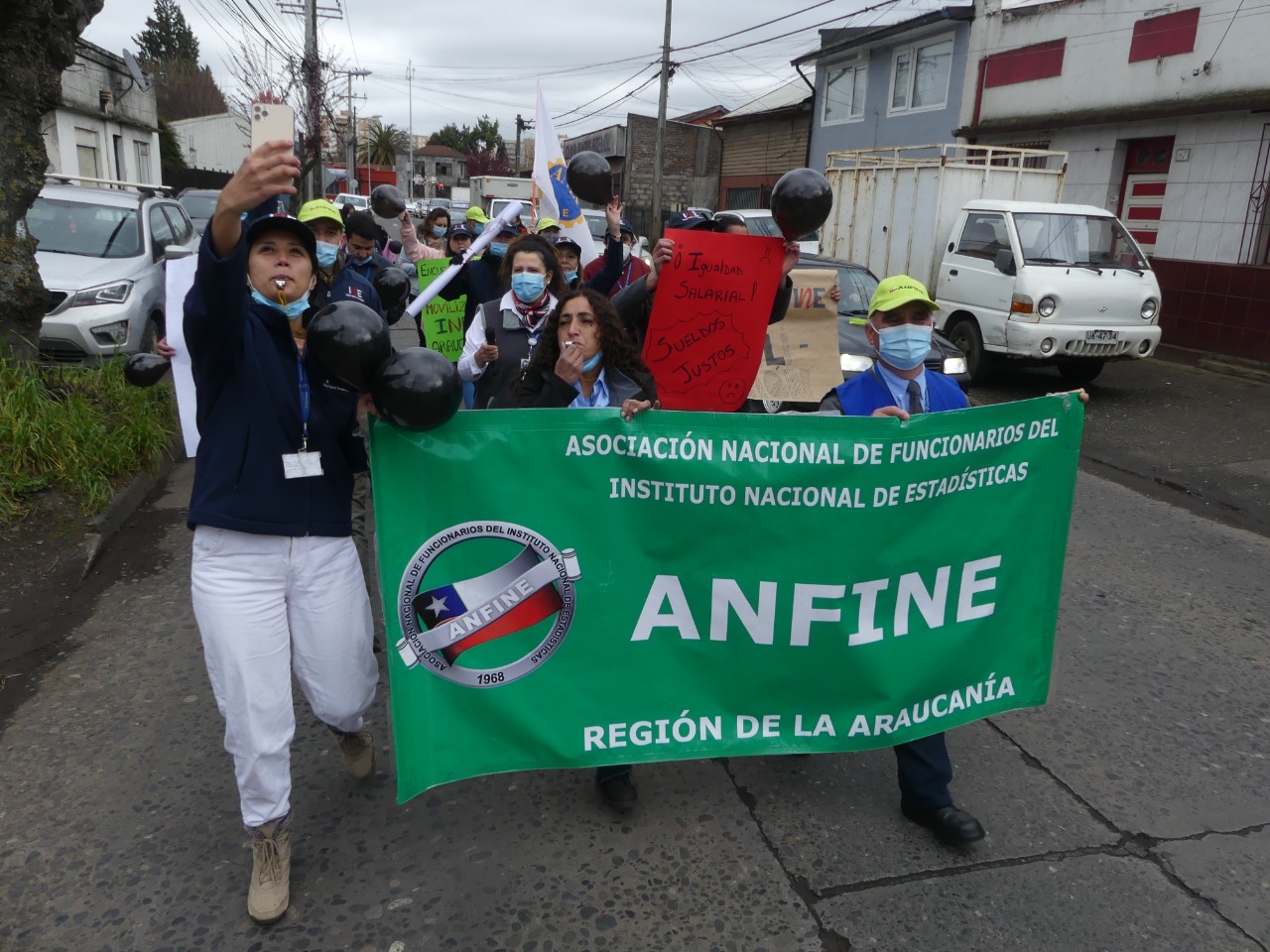 Trabajadores del INE se movilizan para exigir mejoras en sus condiciones laborales