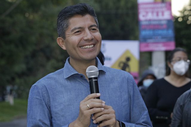 Está por confirmarse la asistencia del gobernador al primer informe de Rivera