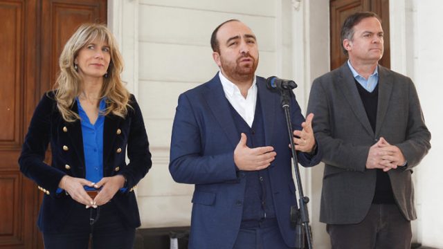 DC: Exigen expulsión de Rincón, Chahin, Walker y Aedo del DC por apoyar  y hacer campaña por el Rechazo