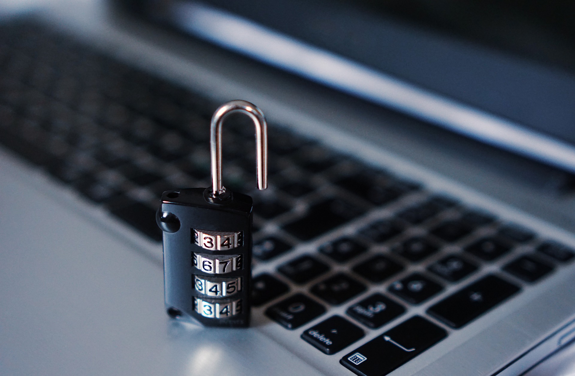 Por hackeo a Sedena, se reforzará seguridad cibernética en Puebla