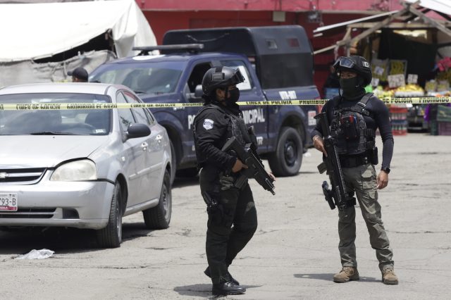 Detienen a un hombre por disparar al aire en Mercado Morelos