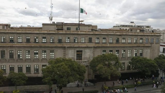 Me equivoqué con propuesta de ministros para la SCJN: AMLO