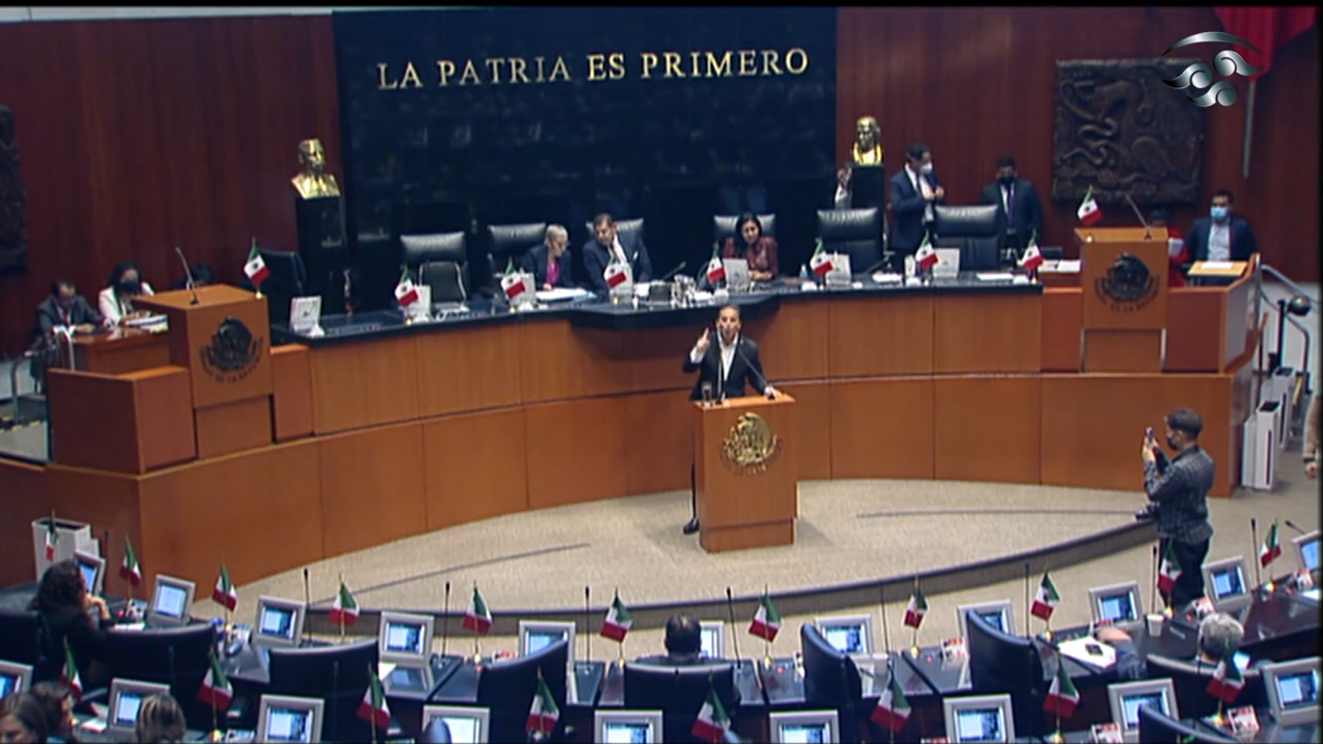 Discusión sobre Fuerzas Armadas en Senado se suspende