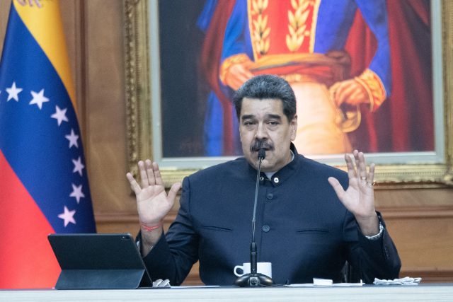 Maduro exige a Biden dejar de atacar a Venezuela con migración