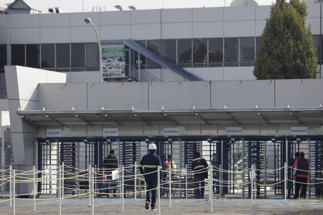 Trabajadores de VW rechazan por segunda ocasión aumento salarial