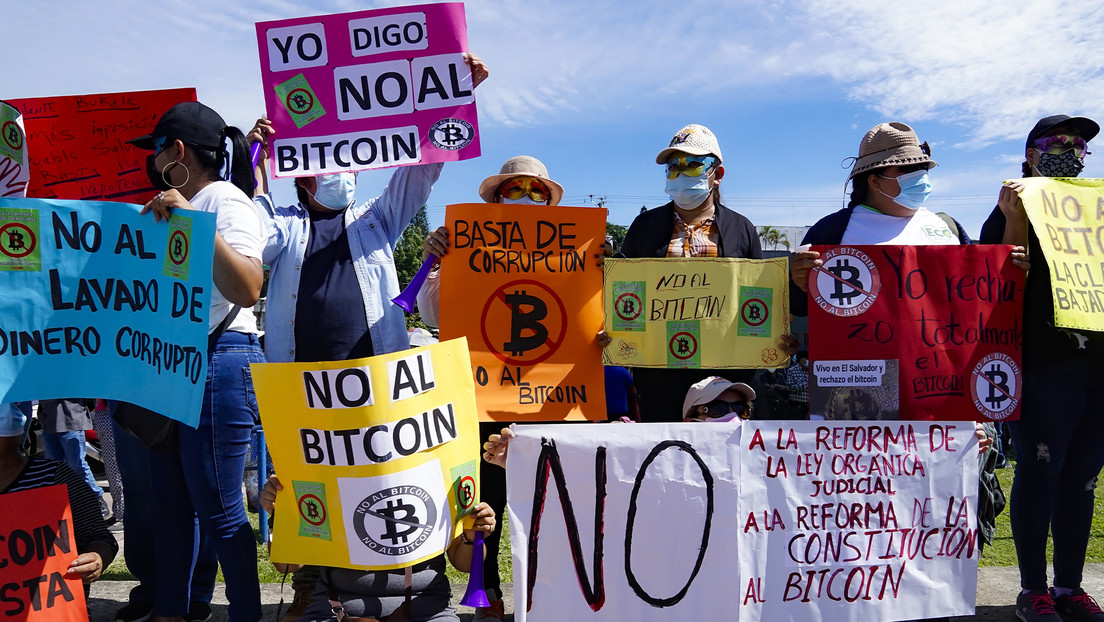 Bitcoin in El Salvador and a devastating survey