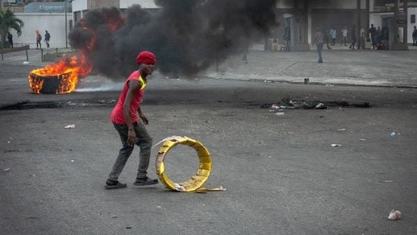 Miles de haitianos piden con manifestaciones la renuncia del primer ministro