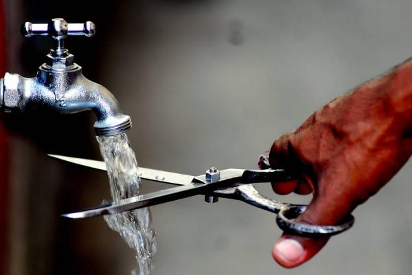 Megacorte de agua en la Región Metropolitana: 8 comunas estarán sin suministro durante 15 horas