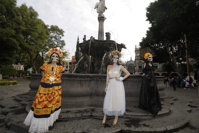 ¿Sin planes? Checa el programa ¡Universitarios a escena!