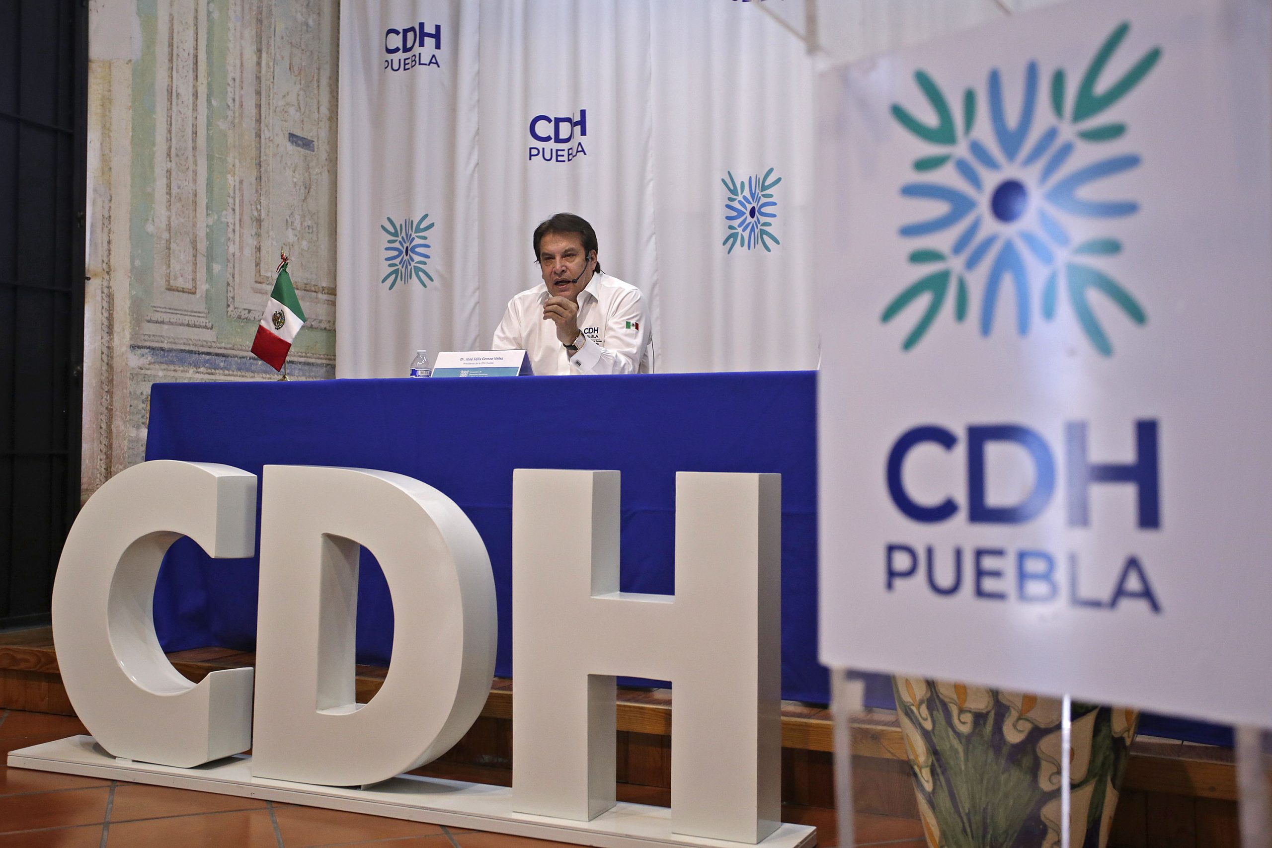 Revisiones aleatorias a transeúntes son ilegales: CDH Puebla