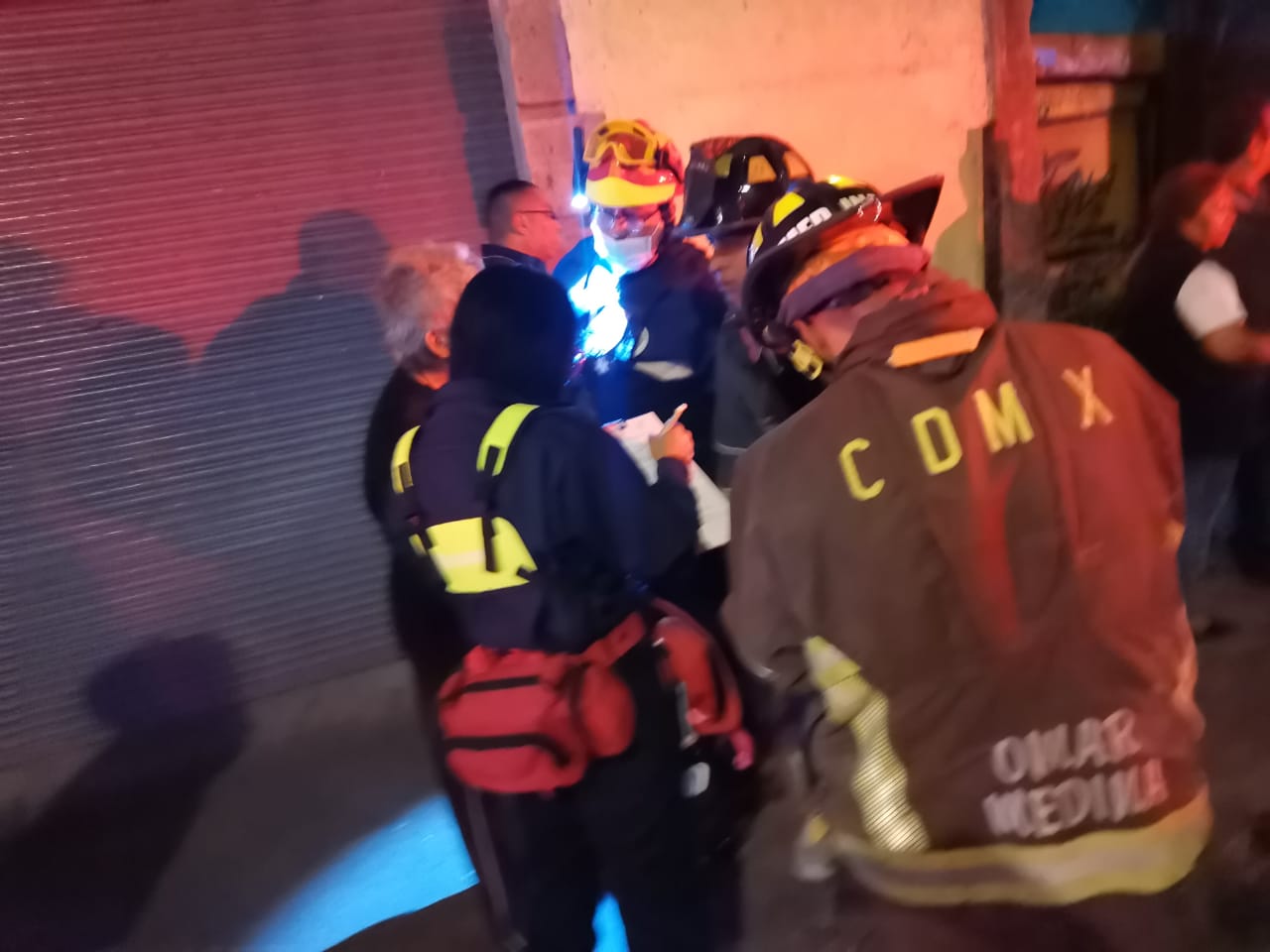 Autoridades evacuan 20 personas por derrumbe de techo en centro de CDXM