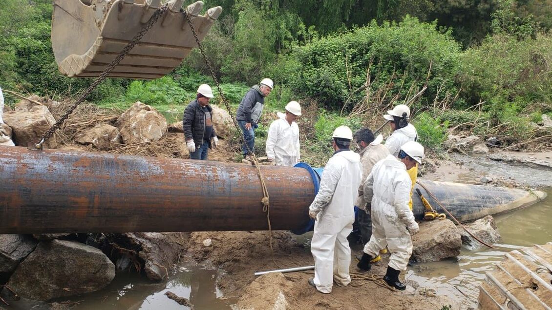 Superintendencia levanta cargos contra Esval tras derrame de aguas servidas en el Marga Marga