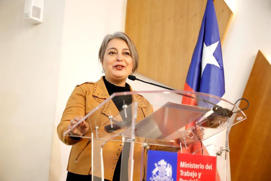 Ministra del Trabajo y proyecto de Reforma previsional: «Tiene un objetivo principal que es subir las pensiones»