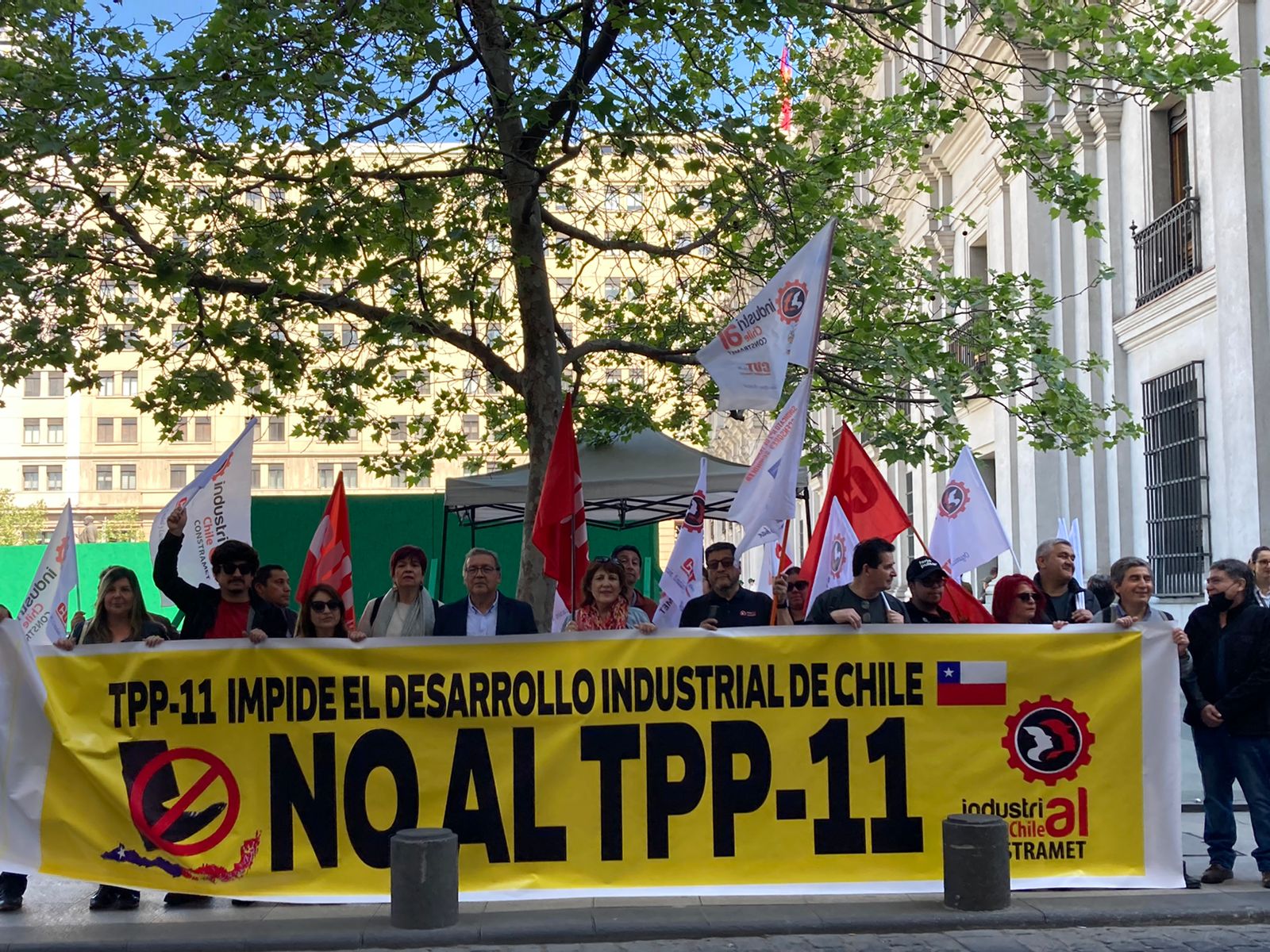 Confederación de Trabajadores Metalúrgicos piden a presidente Boric no firmar el TPP 11 y retirar el acuerdo del Senado