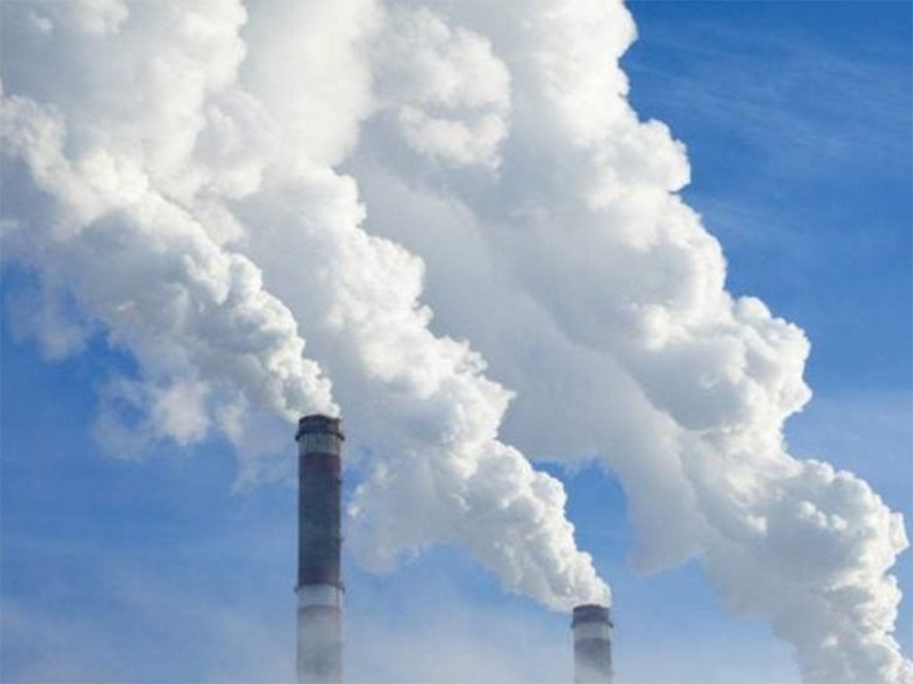 Emisiones de gases contaminantes alcanzarán récord en 2022