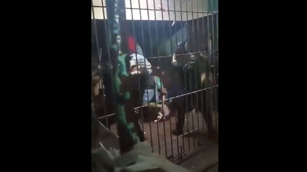 Golpiza a reos en cárcel de Puente Alto: INDH se querelló contra gendarmes que resulten responsables