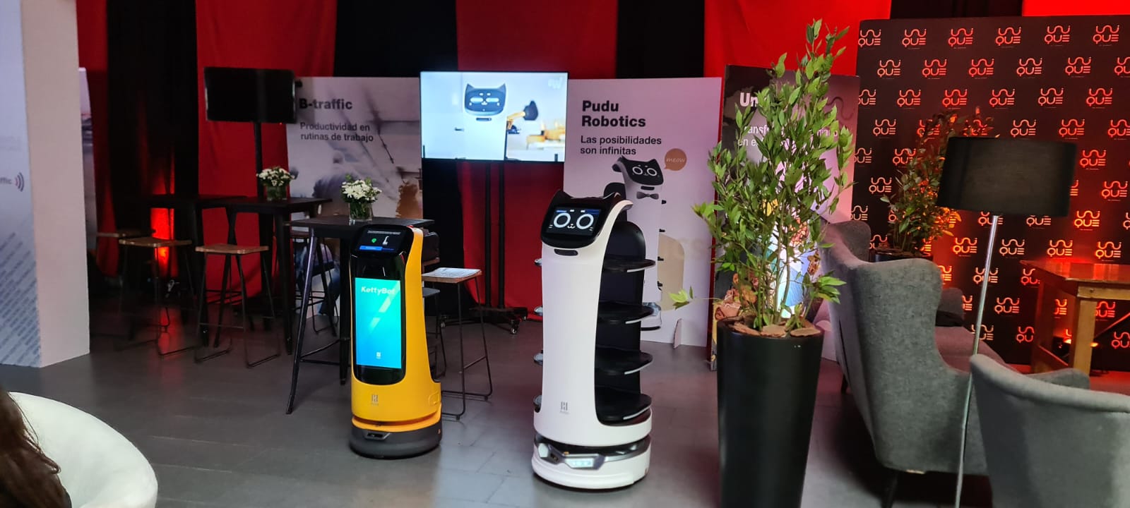 Robots de servicio BellaBot y KettyBot serán parte de las atracciones de FISA 2022