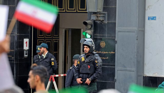 Múltiples ataques armados se registran al suroeste de Irán