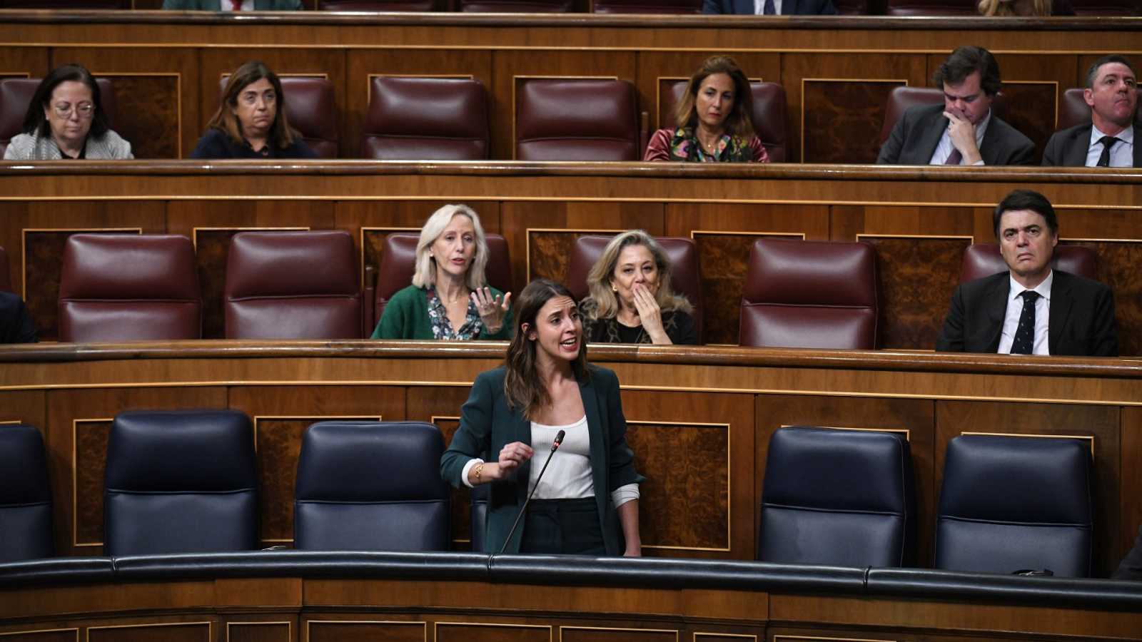 «No estás sola Irene»: Boric manifiesta todo su apoyo a la ministra española tras los agravios de Vox