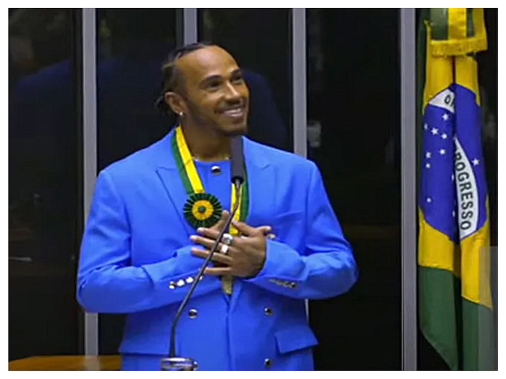Piloto de Fórmula Uno Hamilton recibe ciudadanía honorífica brasileña