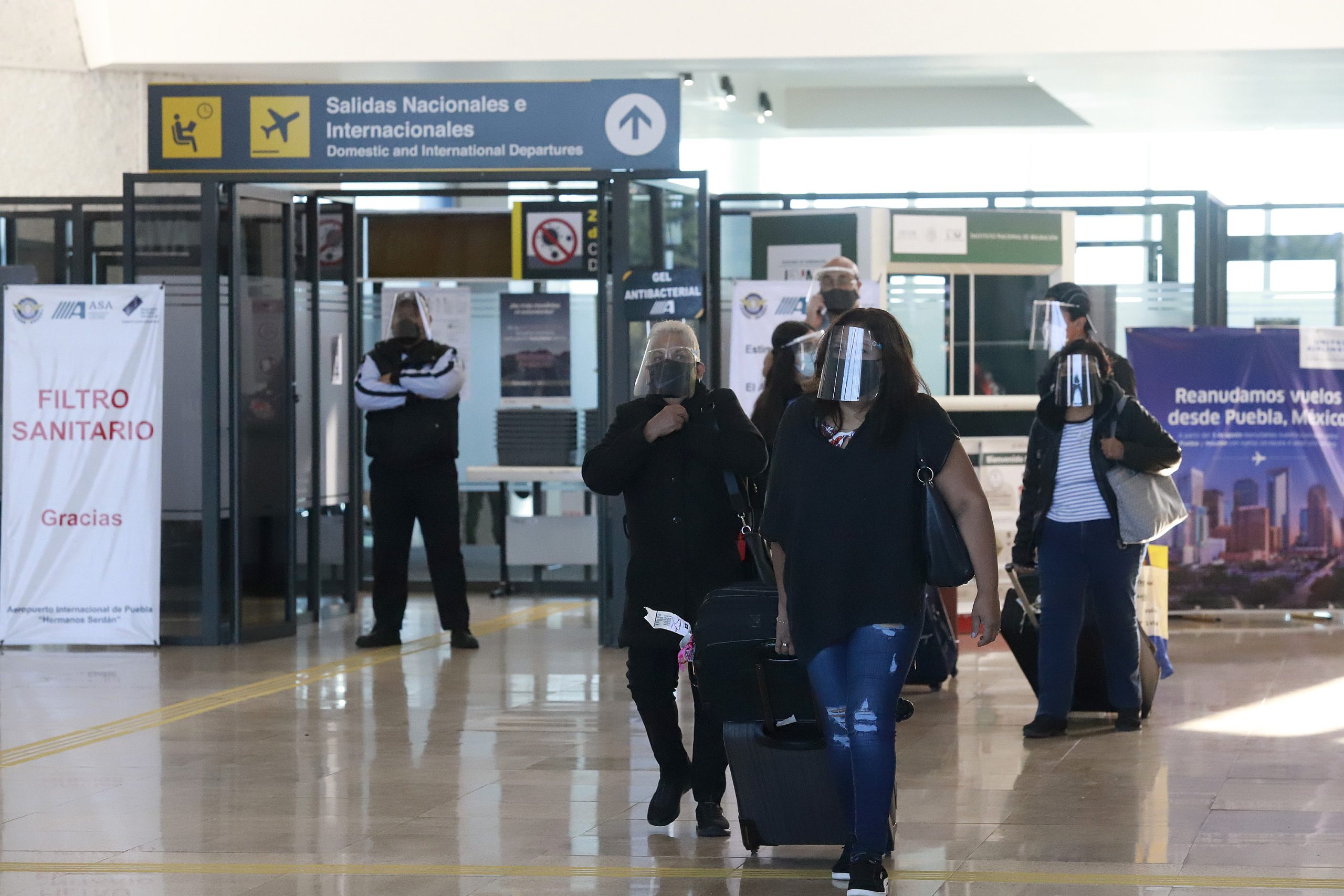 Aumentan vuelos de Puebla a Cancún 45% en un año